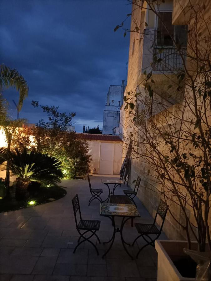 Il Giardino Della Scuncerta Bed and Breakfast Lecce Exteriör bild