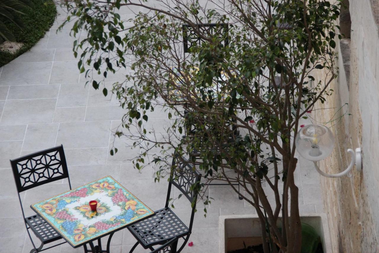 Il Giardino Della Scuncerta Bed and Breakfast Lecce Exteriör bild