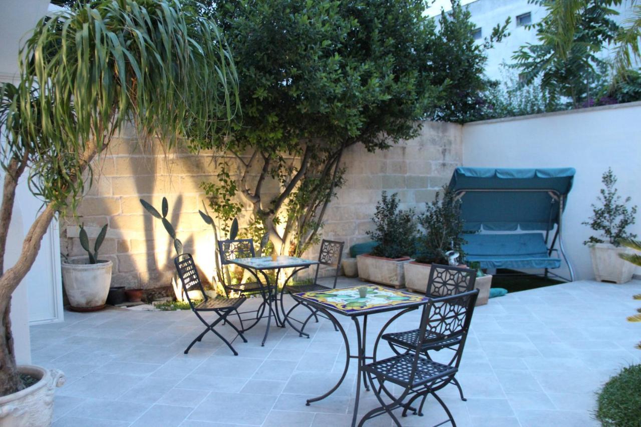 Il Giardino Della Scuncerta Bed and Breakfast Lecce Exteriör bild