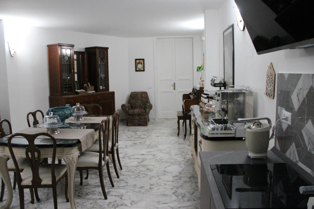 Il Giardino Della Scuncerta Bed and Breakfast Lecce Exteriör bild