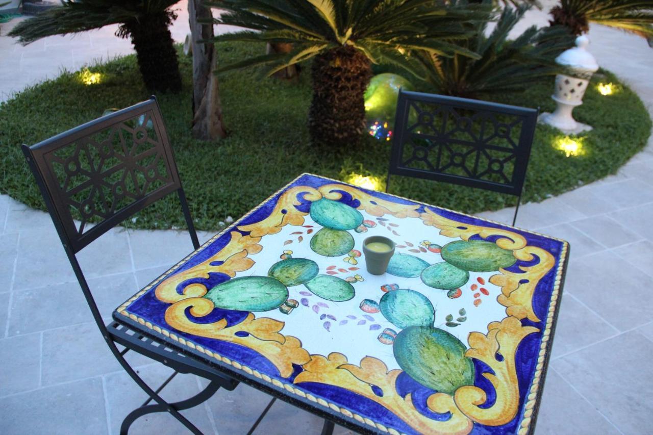 Il Giardino Della Scuncerta Bed and Breakfast Lecce Exteriör bild
